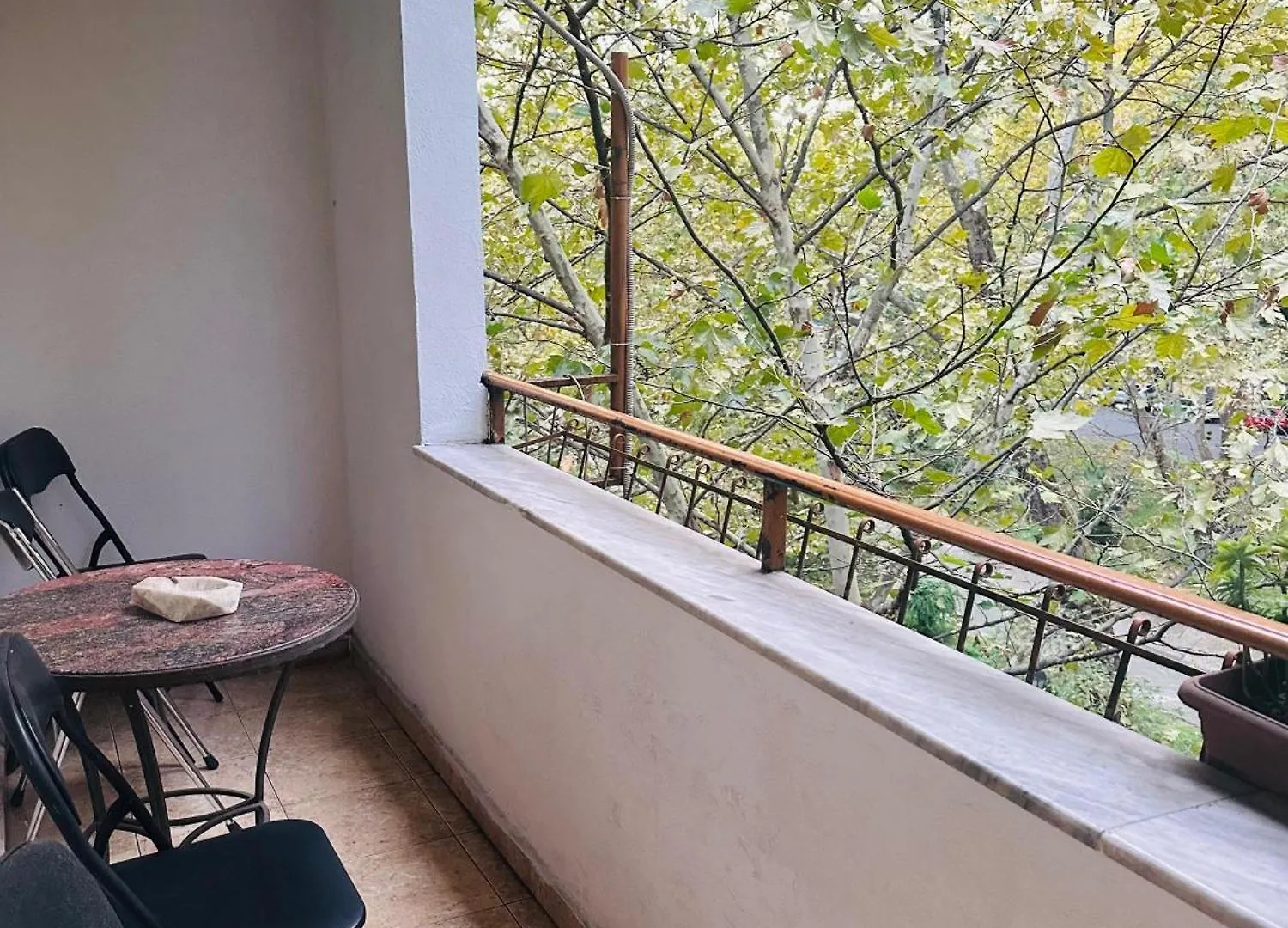 Premium Apartament With Balcony ティラナ